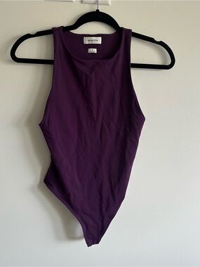 Aritzia | Babaton Eggplant Purple Sleeveless Bodysuit